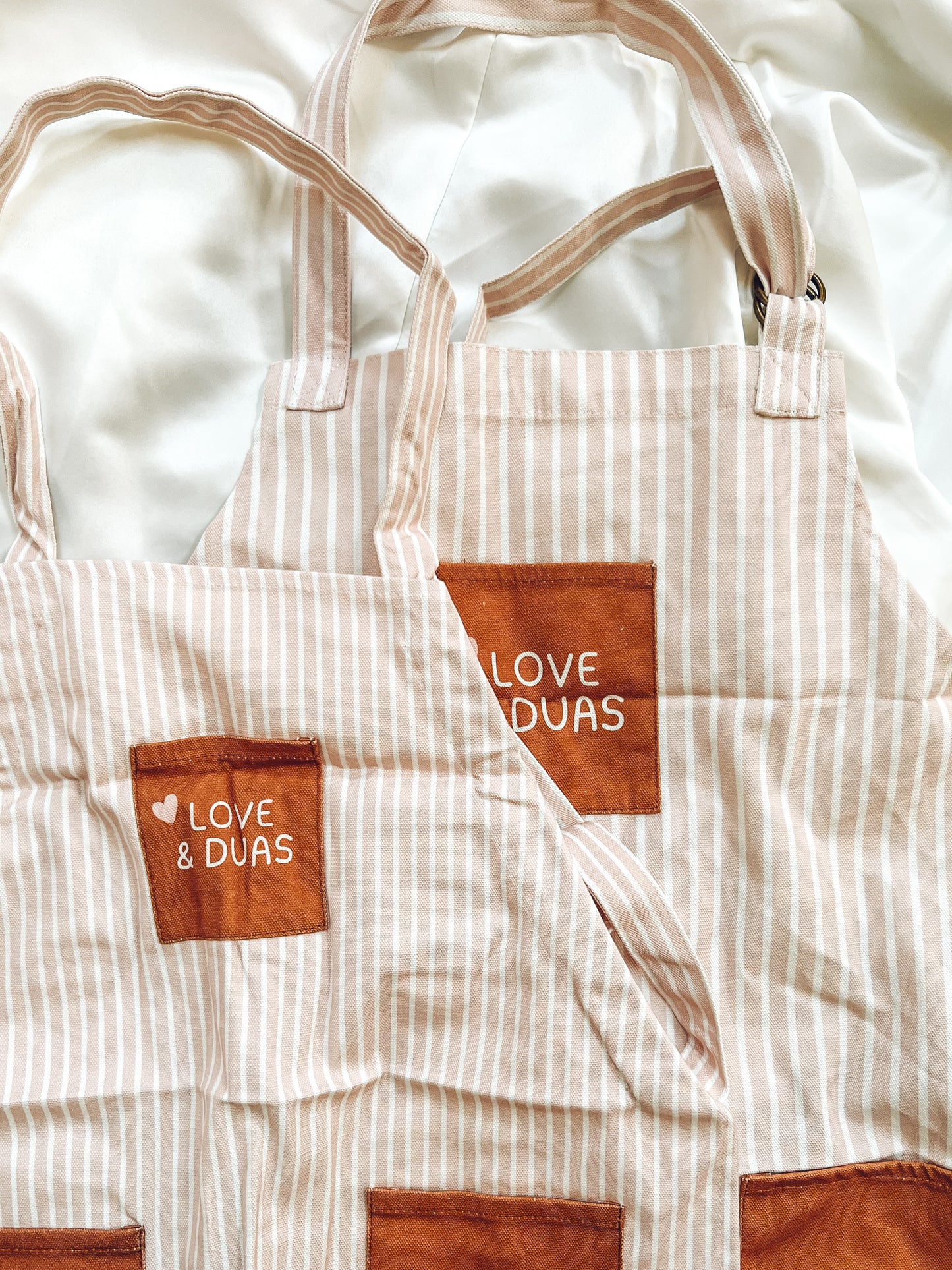 Love & Duas Adult Apron