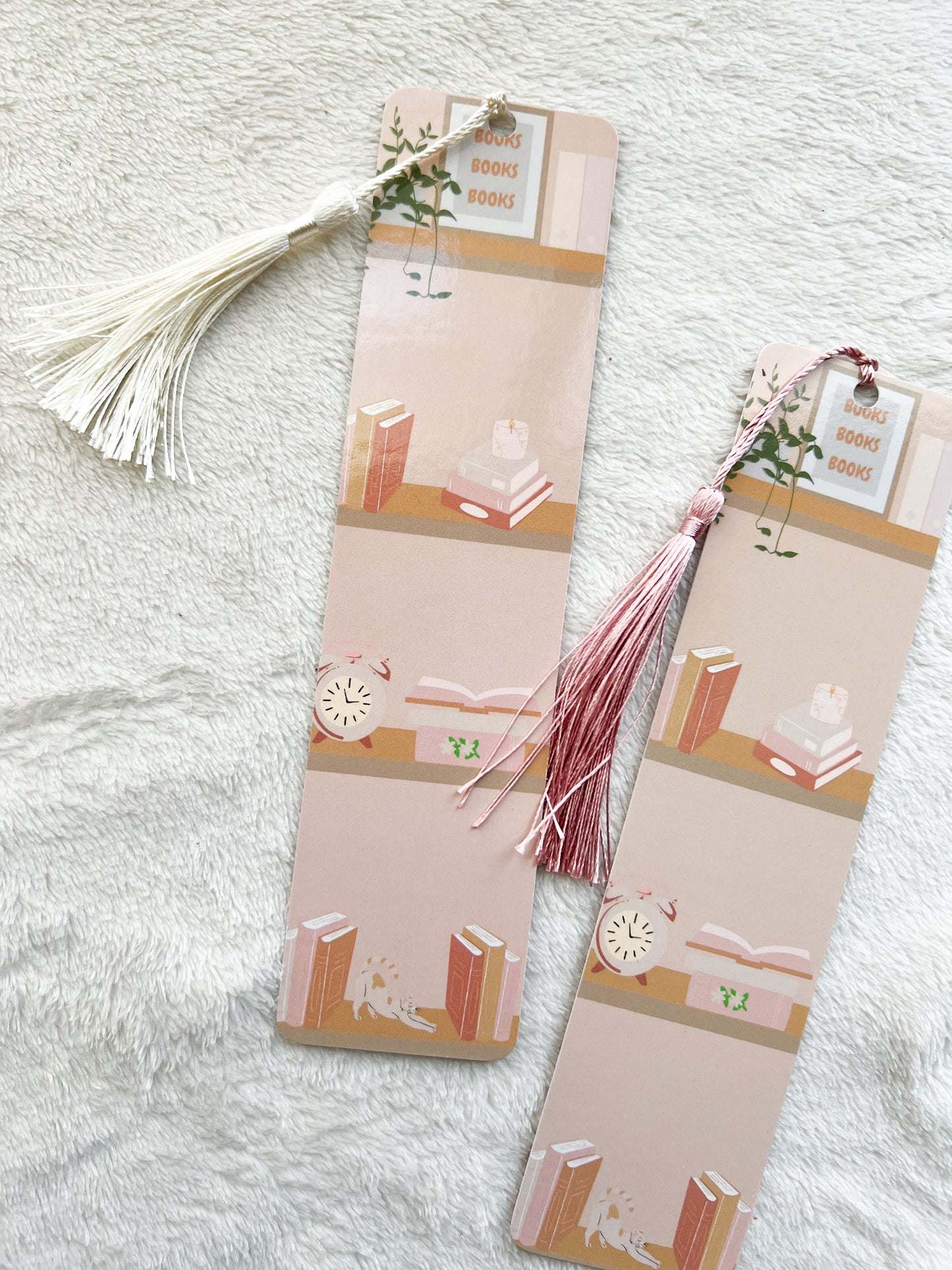 Bookshelf Bookmark