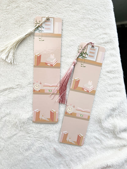 Bookshelf Bookmark